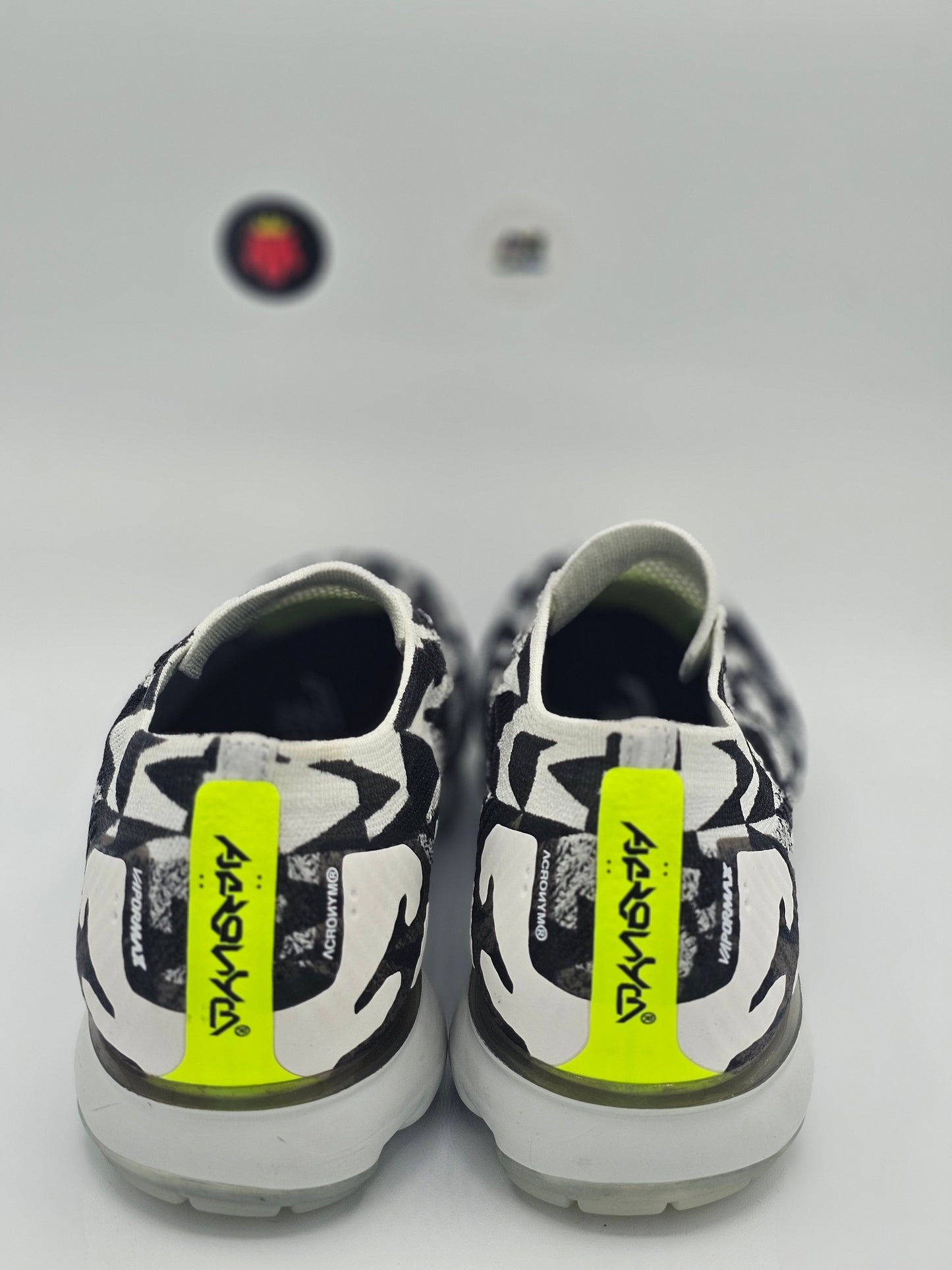 AIR VAPOURMAX FK MOC 2/ACRONYM