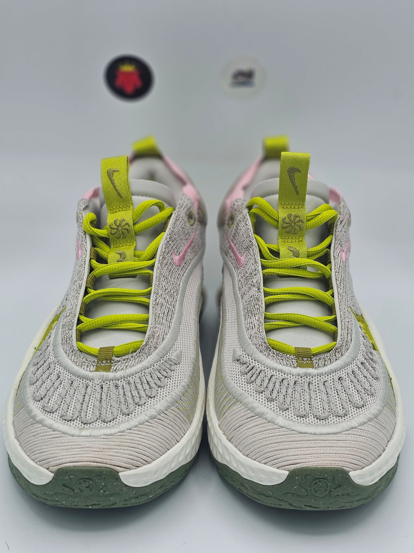 NIKE COSMIC UNITY 3