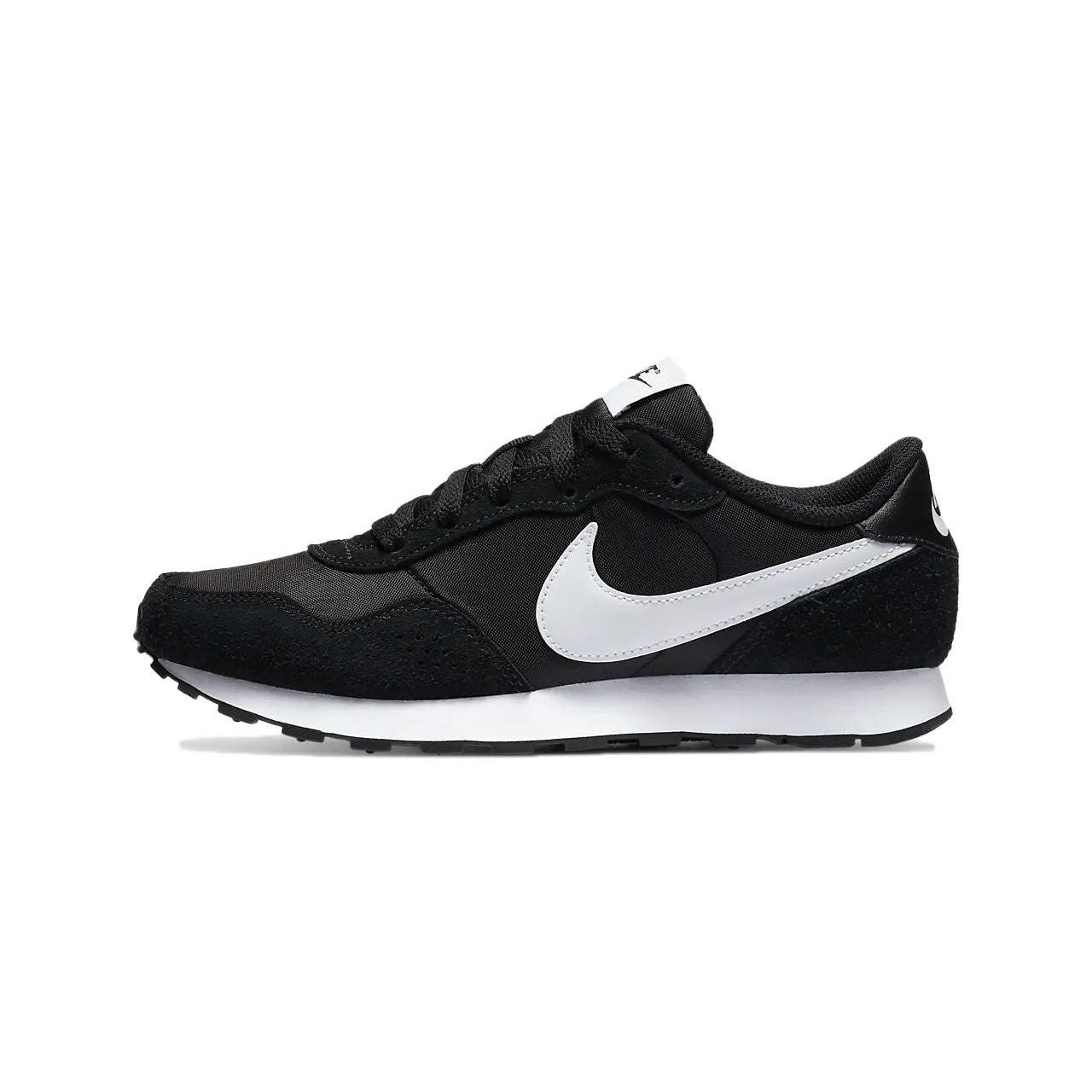 NIKE MD VALIANT