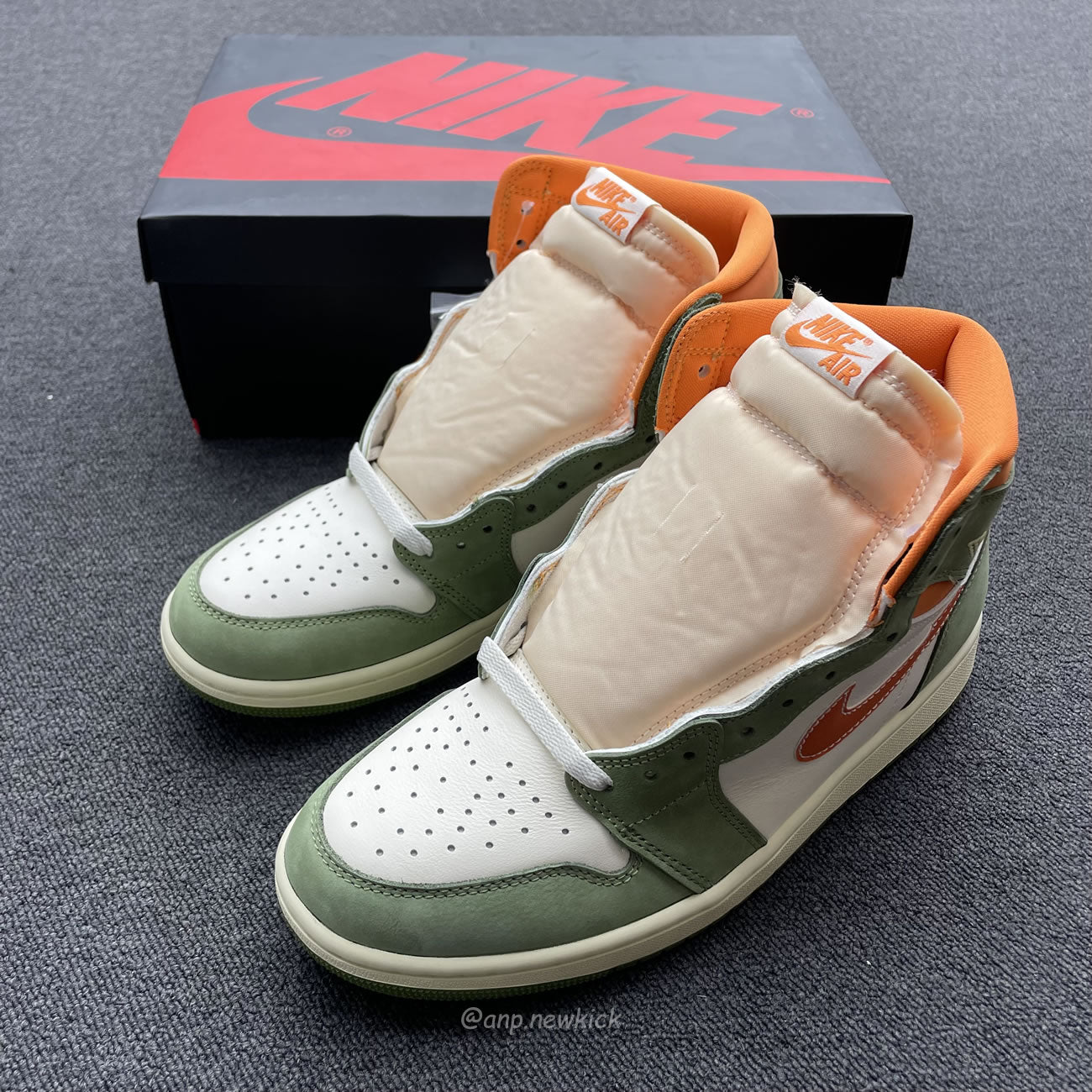 Jordan 1 High OG Craft Celadon
