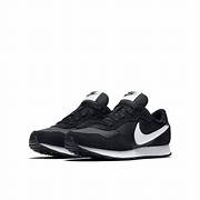 Nike MD Valiant Black White (GS)